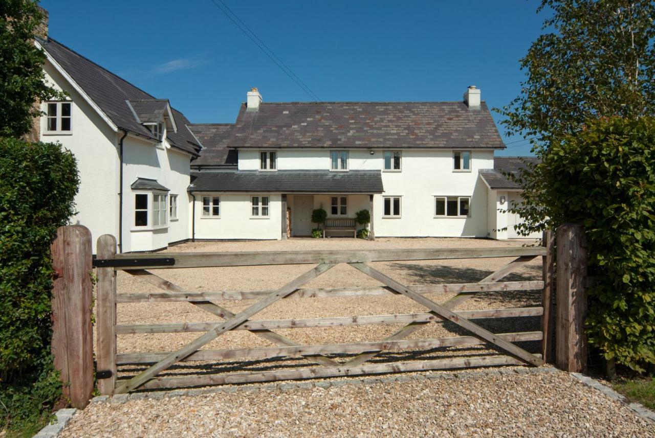 Duchy Rag House Bed and Breakfast Swindon Exteriör bild